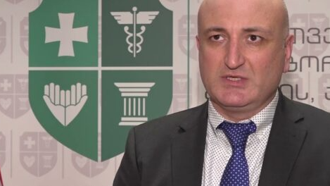 ჯანდაცვის მინისტრი ფარმაცევტულ კომპანიებს ჯარიმების შესახებ აფრთხილებს