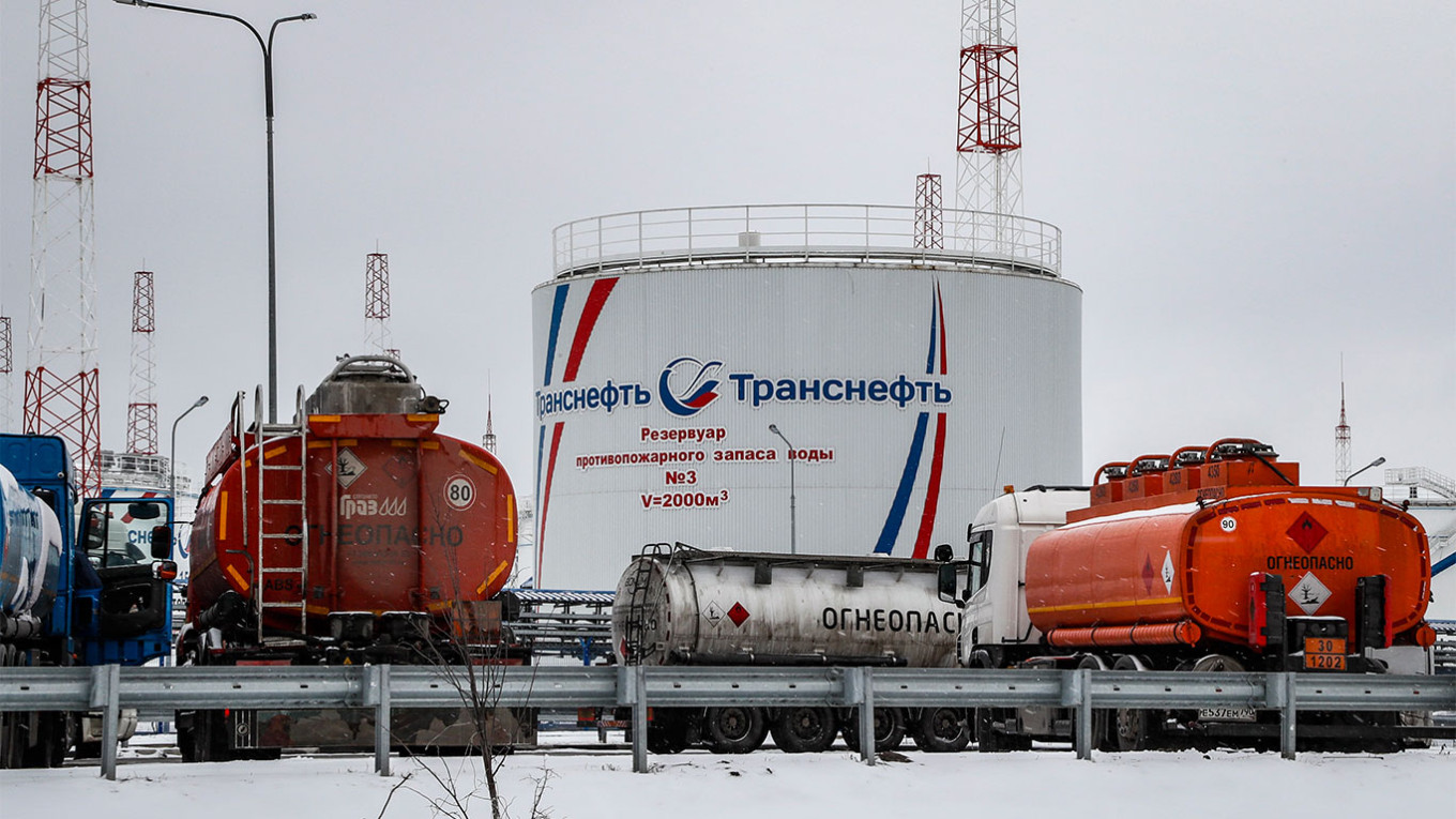 იანვარში, რუსეთის ნავთობისა და გაზის შემოსავლები თითქმის 40%-ით შემცირდა