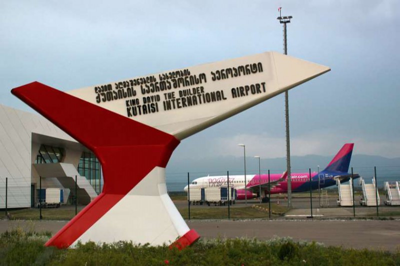 ქუთაისის საერთაშორისო აეროპორტმა რეისების მიღება განაახლა