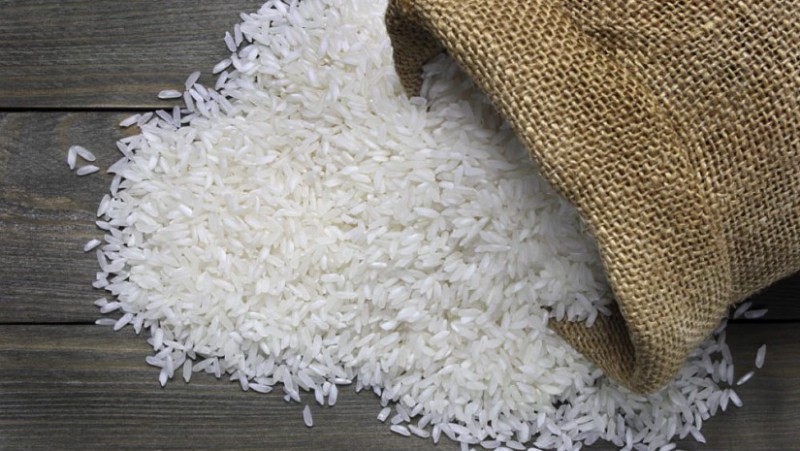 მსოფლიო ბაზარზე ბრინჯი ძვირდება - Bloomberg