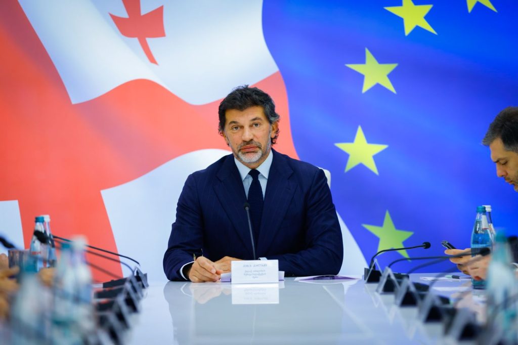ჩვენ მზად ვართ აშშ-თან ურთიერთობები ახალი ფურცლიდან დავიწყოთ - კახა კალაძე