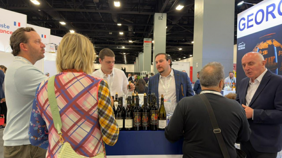 Twelve Georgian wine producers showcase their creations at Miami International Exhibition