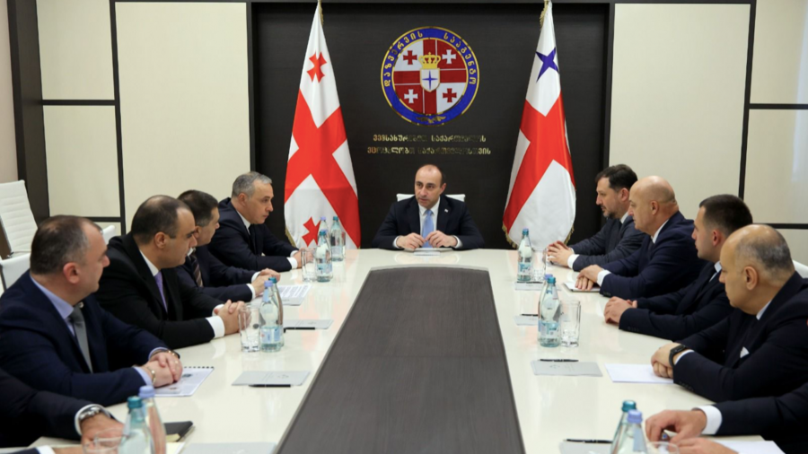 საქართველოს სახელმწიფო უსაფრთხოების სამსახურის უფროსმა დაზვერვის სააგენტოს ხელმძღვანელ პირებთან შეხვედრა გამართა