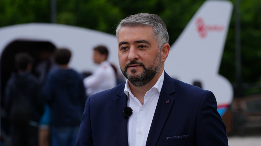 გელოდებით ყველას ამბროლაურის ცენტრალურ ბულვარში, რათა ერთად აღვნიშნოთ საქართველოს დამოუკიდებლობის დღე - ლევან მოსეშვილი
