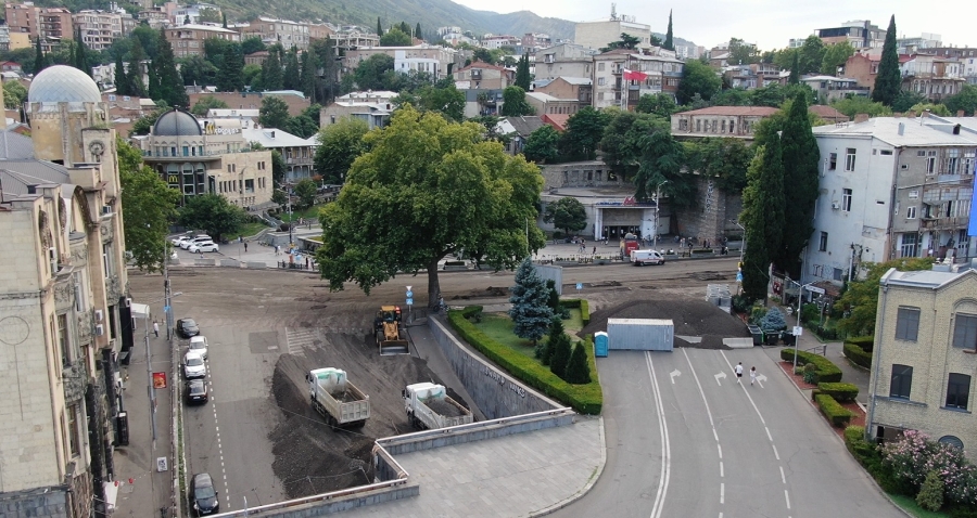 Rustaveli Avenue rehabilitation works proceeding at full stretch, says Tbilisi Mayor
