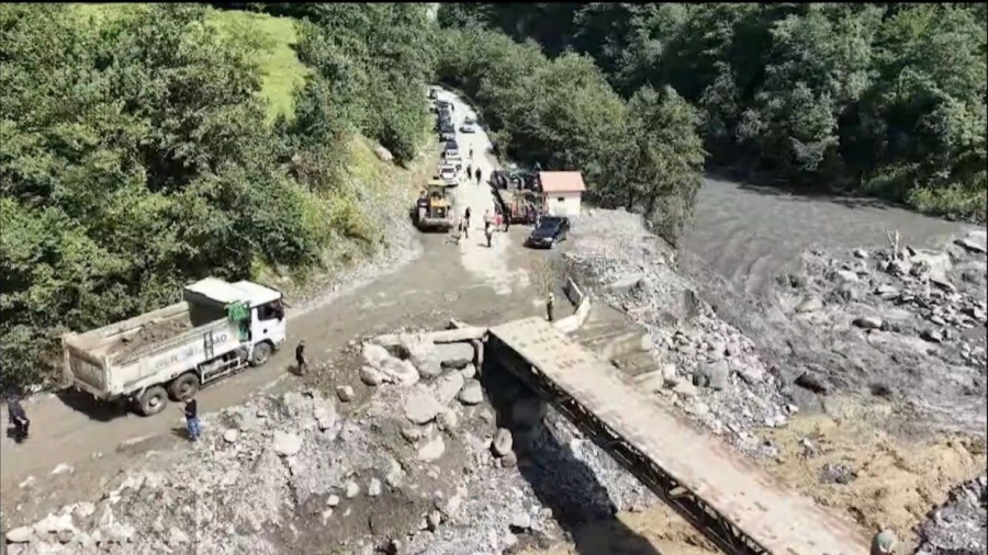 სოფელ საყდართან დროებით სარმის ხიდზე გადაადგილება ყველა ავტომობილისთვისაა შესაძლებელი