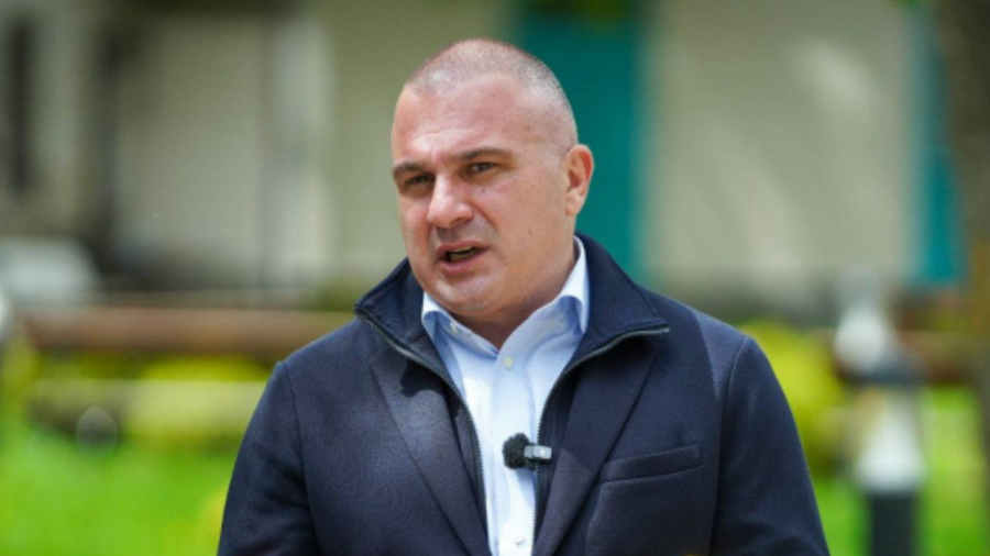 სტაჟირების სახელმწიფო პროგრამა ახალგაზრდებს პროფესიული გამოცდილებისა და დასაქმების რეალურ შესაძლებლობას აძლევს - რევაზ სოხაძე
