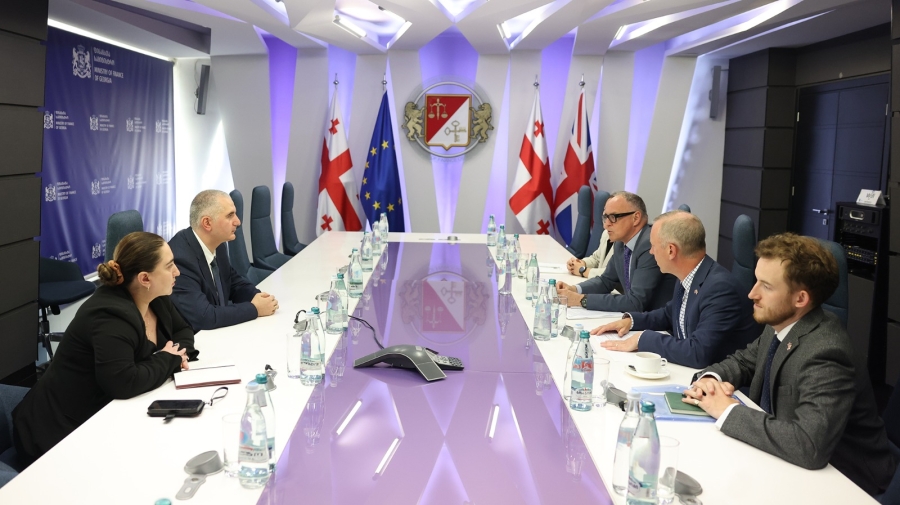 ფინანსთა მინისტრი ლაშა ხუციშვილი გაერთიანებული სამეფოს საგარეო, თანამეგობრობისა და განვითარების ოფისის აღმოსავლეთ ევროპისა და ცენტრალური აზიის დირექტორატის დეპარტამენტის დირექტორის მოადგილეს შეხვდა