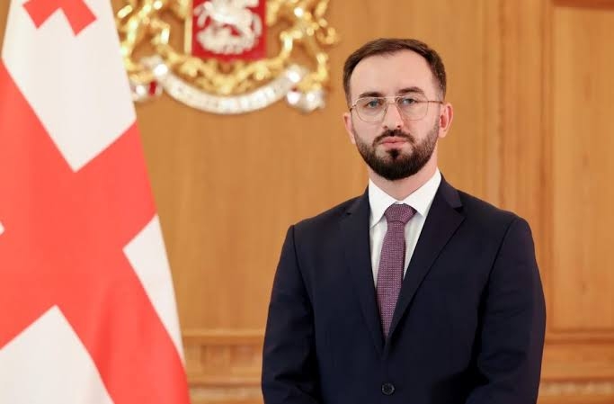 საქართველოს პრეზიდენტის ადმინისტრაციის უფროსად ლუკა ეხვაია დაინიშნა