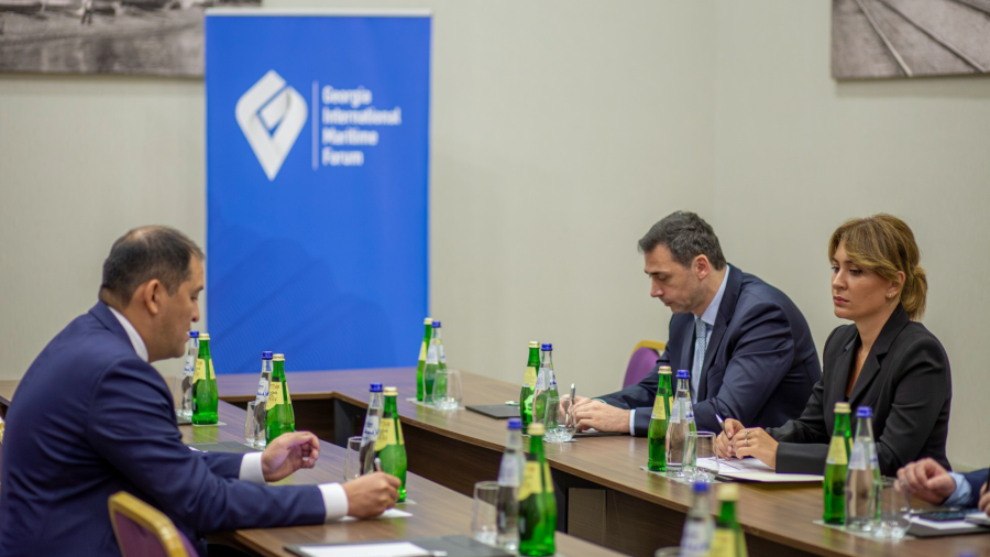 ეკონომიკისა და მდგრადი განვითარების მინისტრის მოადგილე თამარ იოსელიანი, ყაზახეთის რესპუბლიკის ტრანსპორტის ვიცე-მინისტრს, ჟანიბეკ ტაიჟანოვს შეხვდა