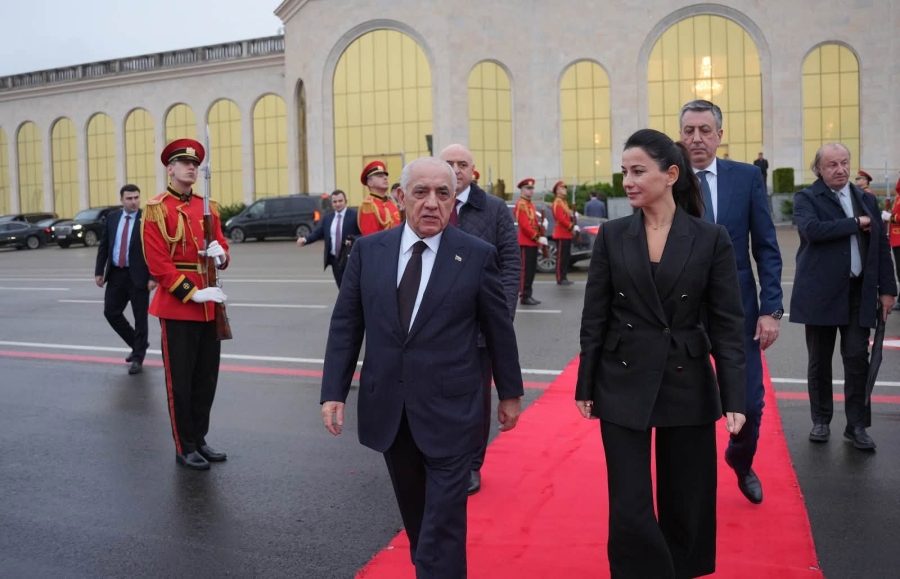 Azerbaijani PM concludes his visit to Georgia