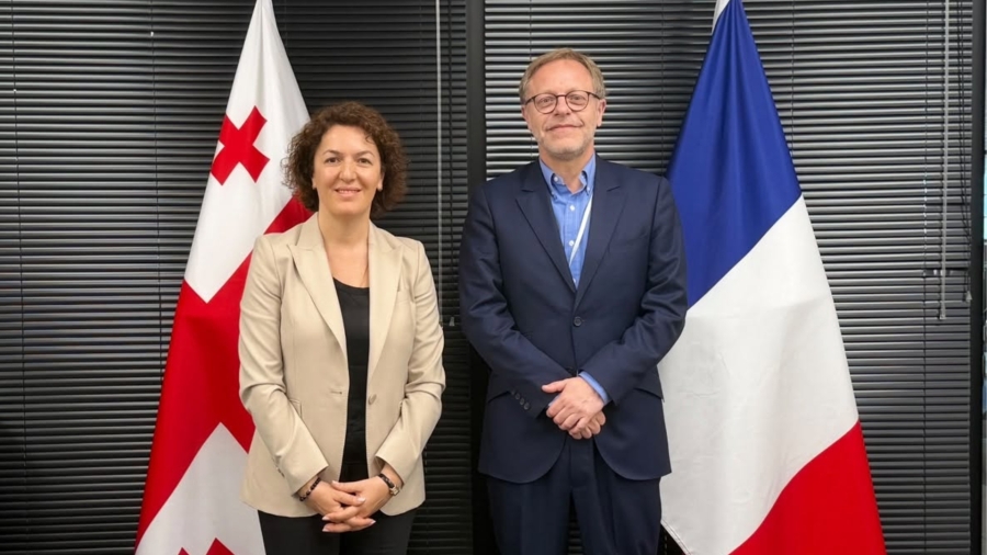 ფრანგული კომპანიები საქართველოში მნიშვნელოვან ინვესტიციებს ახორციელებენ - ამის მაგალითია TAV/ADP, რომელიც თბილისისა და ბათუმის აეროპორტებს მართავს | ოლივიე კურტო