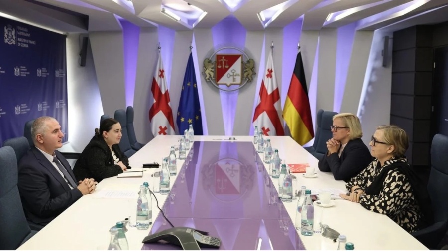 ფინანსთა მინისტრი ლაშა ხუციშვილი საქართველოში გერმანიის ფედერაციული რესპუბლიკის საგანგებო და სრულუფლებიან ელჩს შეხვდა