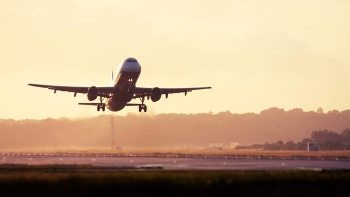 საქართველოს ავიაბაზარზე ფრენებს Transavia და AJET იწყებენ